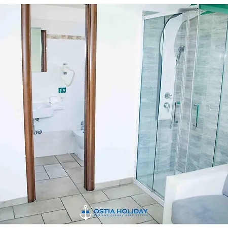 Greed Palace Guest house *